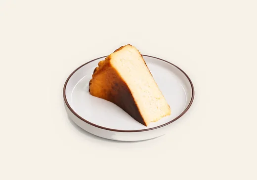 Basque cheesecake, slice